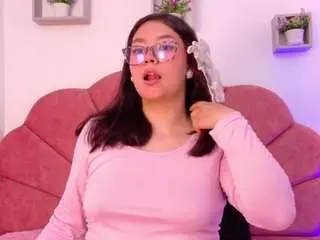 Aria-rosee  live sex cam