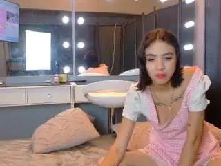 Nathyshamia68  live sex cam