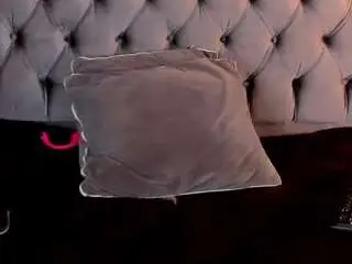 Anya-belth  live sex cam
