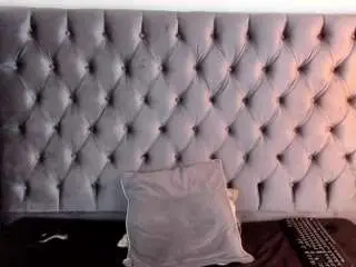 Anya-belth  live sex cam
