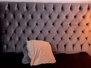 Anya-belth  live sex cam