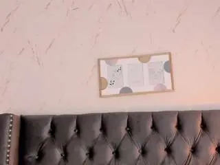 Anya-belth  live sex cam
