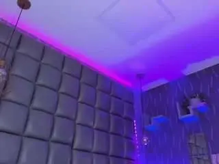 Megan-woll  live sex cam