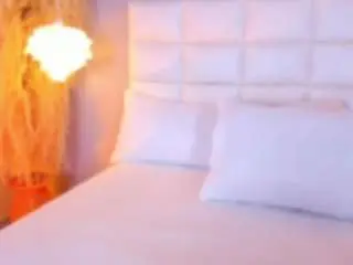 Nathali-jones  live sex cam