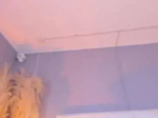 Nathali-jones  live sex cam