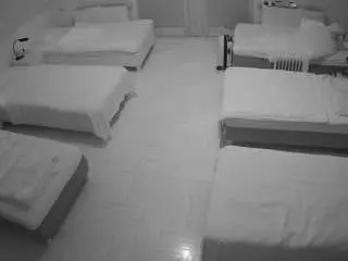 Voyeurcam-julmodels-bed-6  live sex cam
