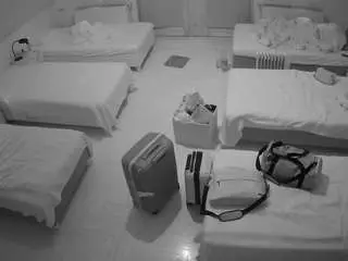 Voyeurcam-julmodels-bed-6  live sex cam