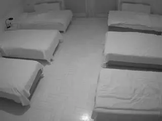 Voyeurcam-julmodels-bed-6  live sex cam