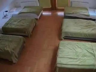 Voyeurcam-julmodels-bed-6  live sex cam