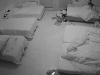 Voyeurcam-julmodels-bed-6  live sex cam