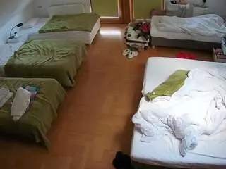 Voyeurcam-julmodels-bed-6  live sex cam