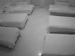 Voyeurcam-julmodels-bed-6  live sex cam