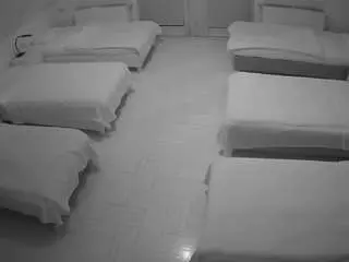Voyeurcam-julmodels-bed-6  live sex cam