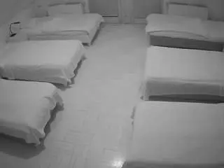 Voyeurcam-julmodels-bed-6  live sex cam