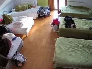 Voyeurcam-julmodels-bed-6  live sex cam