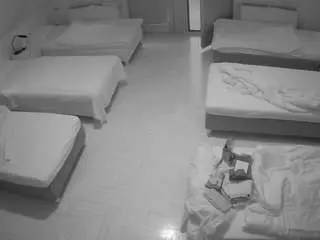 Voyeurcam-julmodels-bed-6  live sex cam