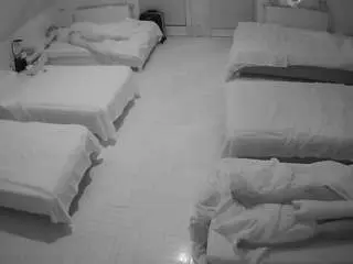 Voyeurcam-julmodels-bed-6  live sex cam