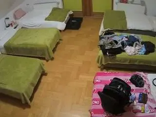 Voyeurcam-julmodels-bed-6  live sex cam