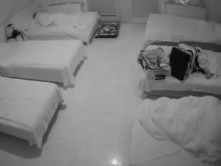 Voyeurcam-julmodels-bed-6  live sex cam