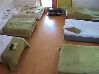 Voyeurcam-julmodels-bed-6  live sex cam