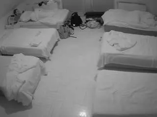 Voyeurcam-julmodels-bed-6  live sex cam