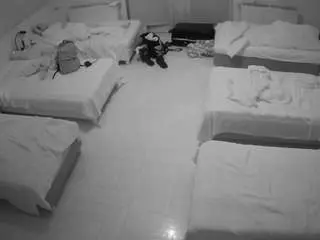 Voyeurcam-julmodels-bed-6  live sex cam