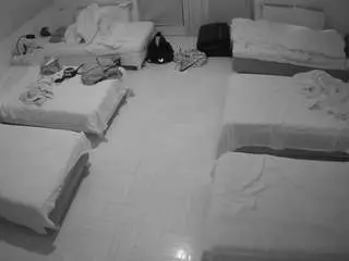 Voyeurcam-julmodels-bed-6  live sex cam