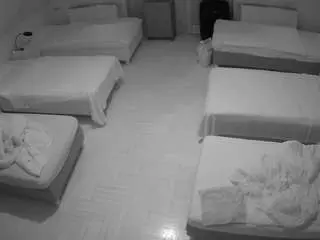 Voyeurcam-julmodels-bed-6  live sex cam