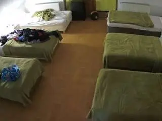 Voyeurcam-julmodels-bed-6  live sex cam