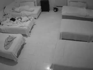 Voyeurcam-julmodels-bed-6  live sex cam