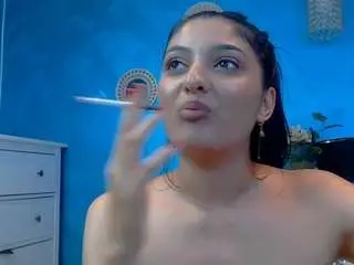 Ambraloong  live sex cam