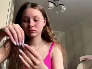 Brunachamers  live sex cam