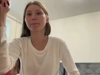 Brunachamers  live sex cam