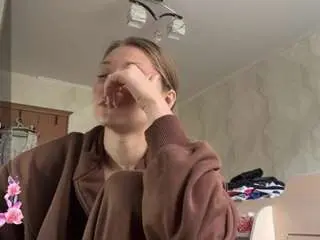 Brunachamers  live sex cam