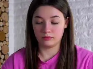 Cwenfenney  live sex cam