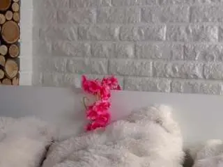 Cwenfenney  live sex cam