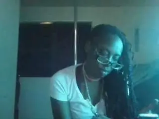 Antonettekiki  live sex cam