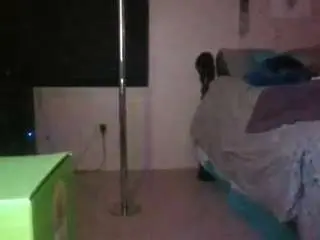 Antonettekiki  live sex cam