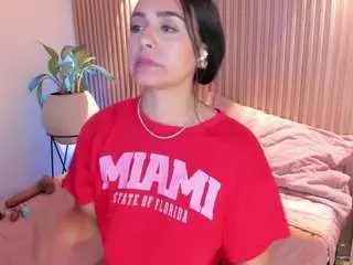 Ameelie  live sex cam