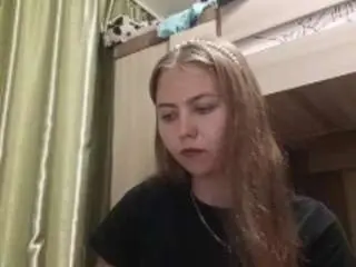Eloistyrol  live sex cam
