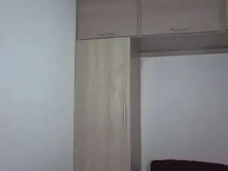 Candela34  live sex cam