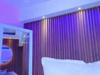 Emily-white9  live sex cam