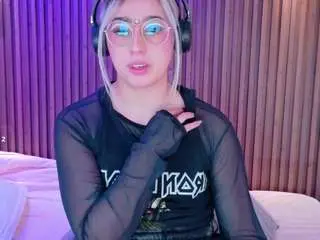 Emily-white9  live sex cam