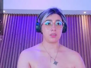 Emily-white9  live sex cam