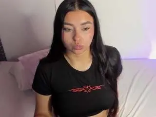 Artemisa-67  live sex cam