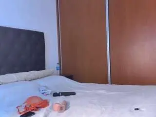 Camillasanchez  live sex cam