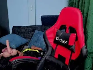 Charlotteelovee69  live sex cam