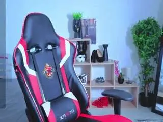 Emilylion7  live sex cam