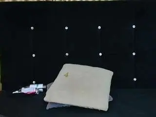 Emmily-keller  live sex cam