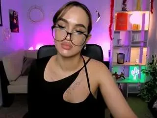 Yuna-kim  live sex cam